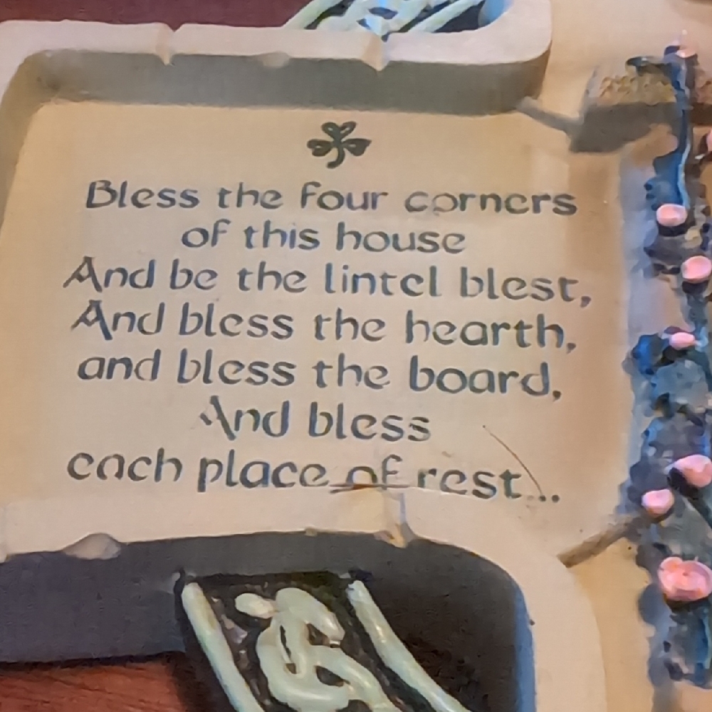 Decorative Plaque with Blessing Text